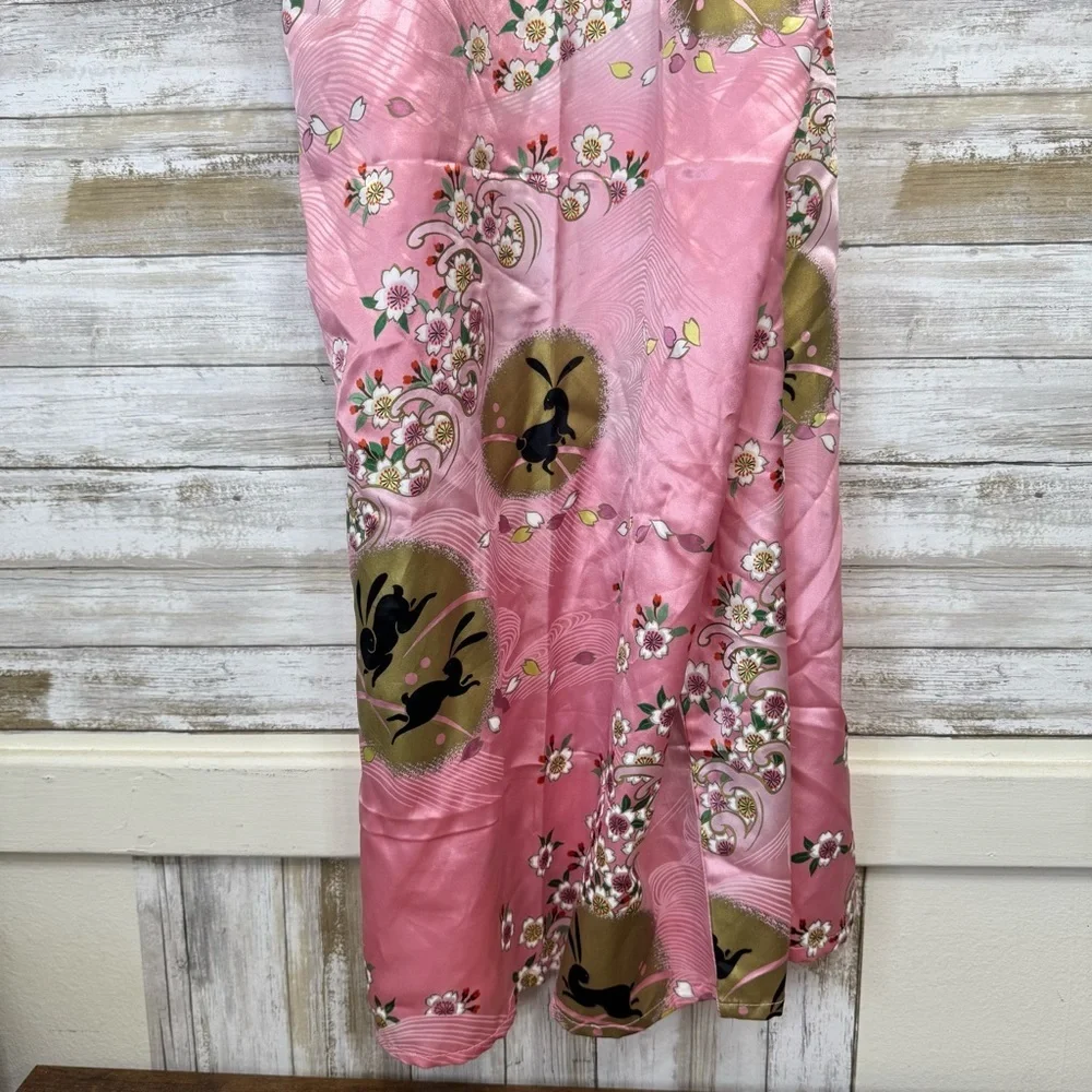 Japanese Kimono Women’s Pink Floral Robe Sode-Tsuke